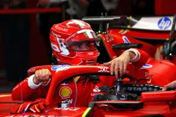 Debacle per la Ferrari: Leclerc e Sainz fuori in Q2