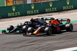 You never see that at a restart, but Verstappen did it