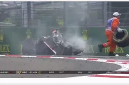 Uitglijder van Grosjean op Sotsji resulteert in flinke klap!