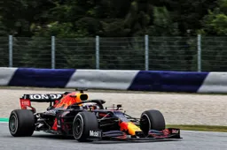 F1 voorspelt: Red Bull twee tienden sneller per ronde dan Mercedes