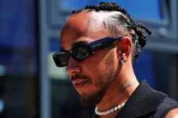 Hamilton advises Wolff on who to sign: 'I'd take this driver'