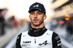This driver is also interested in Hamilton's seat