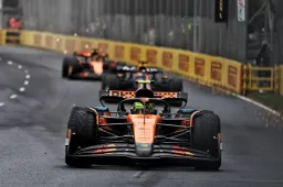 Classifica costruttori | McLaren e Mercedes in testa