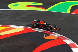 Verstappen bloedlink na mislopen pole: "Het was dramatisch slecht"