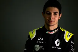 Ocon vandaag als eerste op het natte circuit van Barcelona