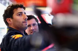 Daniel Ricciardo: "Ik ben er klaar mee, weer een probleem met de auto"