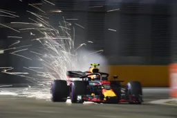 Verstappen hits out at "keyboard warriors"