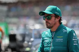 Rosberg elogia al 'gladiador' Alonso: 'Lucha contra Verstappen y Hamilton'
