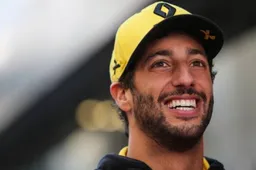 Ricciardo prijst Verstappen: “Petje af voor Max”
