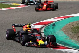 Verstappen: "I should've waited" to overtake