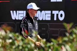 Vowles hits back at Ralf Schumacher: 'Mick is not special'