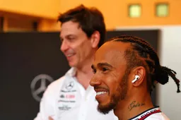 Wolff: "Não é hora de falar sobre a dupla de pilotos para 2024"