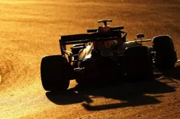 Adrian Newey introduceert alternatief systeem uitlaatgassen RB15