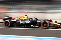 Volledige uitslag | Verstappen flink trager dan de snelste tijd van Russell
