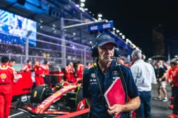 Sky Sports-analist: 'Vertrek Newey kan Red Bull meer dan ooit verstoren'