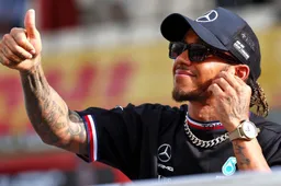 Hamilton chassé de la piste par son propre fan : "Il n'avait aucune idée qu'il faisait la course avec moi".