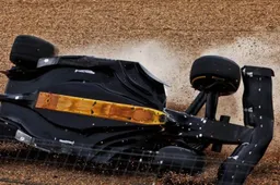 Zhou laat zien hoe de halo hem redde bij horrorcrash in Silverstone