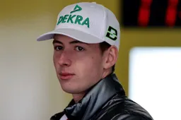 Schumacher geeft update over zoon: 'We besloten naar ziekenhuis te gaan'