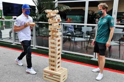Vettel en Schumacher gaan een team vormen: 'Concurrentie zal sterk zijn'