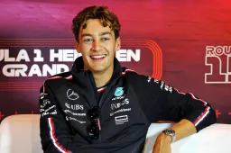 Russell avalia a Red Bull: "Deram um passo atrás"