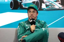 Alonso gruñe a Ocon: "El año pasado era todo lo contrario"
