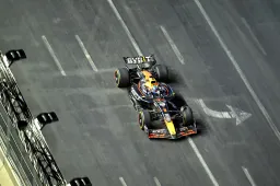 Verstappen houdt Norris achter zich en is een viervoudig wereldkampioen