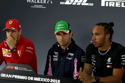 Ecclestone adviseert Mercedes: "Vettel's PR-impact zou gigantisch zijn"