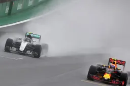 Kijktip! Nieuwsuur over legendarische regenrace van Verstappen!