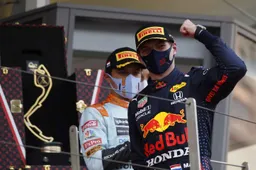 Irvine compares Hamilton and Verstappen: 'Bit like the Schumacher effect'