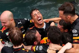 Red Bull prioritise engine deal over Ricciardo contract