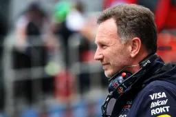 Horner wijst probleem Perez aan: 'Daar heeft hij overduidelijk moeite mee'