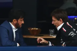 Wolff alimenta le voci sull'ostilità di ben Sulayem: "È preoccupante".