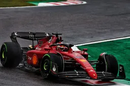 Sainz tests wet and intermediate tyres for Pirelli