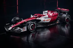 Alfa Romeo C42 livery compared with 2021: a few notable differences