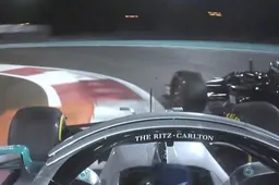 Bottas en Grosjean tikken elkaar van de baan in VT2!