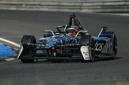 La Fórmula E innova: ¡Un coche de F1 no puede hacer esto!