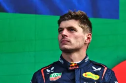 Wie wordt in ‘25 teamgenoot van Max Verstappen: Perez of Lawson?