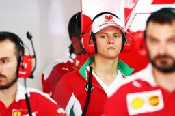 Todt benadrukt: 'We moeten Mick Schumacher vooral met rust laten'