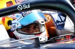 Pérez: 2 años más con Red Bull, ¿Esto beneficia a Red Bull o a Verstappen?
