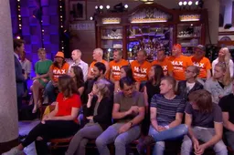 Video: Max Verstappen fans bij RTL Late Night