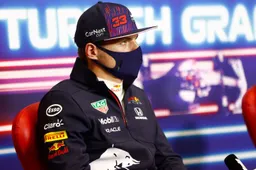 Verstappen ziet snel Mercedes: 'Ze hebben het waarschijnlijk opgevoerd'