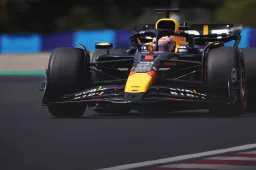 Verstappen haalt eerste rij niet in kwalificatie Hongarije, Norris op pole