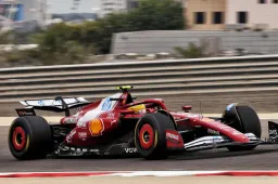 Problemen voor Red Bull in Bahrein, Hamilton voert namens Ferrari de boventoon