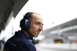 Haas boss in awe of Kubica for making F1 comeback