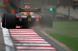Samenvatting VT1 China: Hamilton P1, Verstappen vijfde