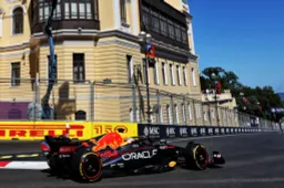 Red Bull geeft Verstappen over de boardradio harde boodschap