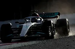 Mercedes 'wrestling' with porpoising issues during 2022 F1 winter test