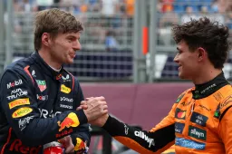 Stand F1-coureurs | Norris leidt voor Verstappen na eerste race