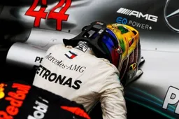 Hamilton prijst Mercedes: "Ik ben gewoon een schakel in de ketting"