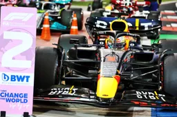 Verstappen houdt rekening met Mercedes: 'Dan hebben ze ook een snelle auto'